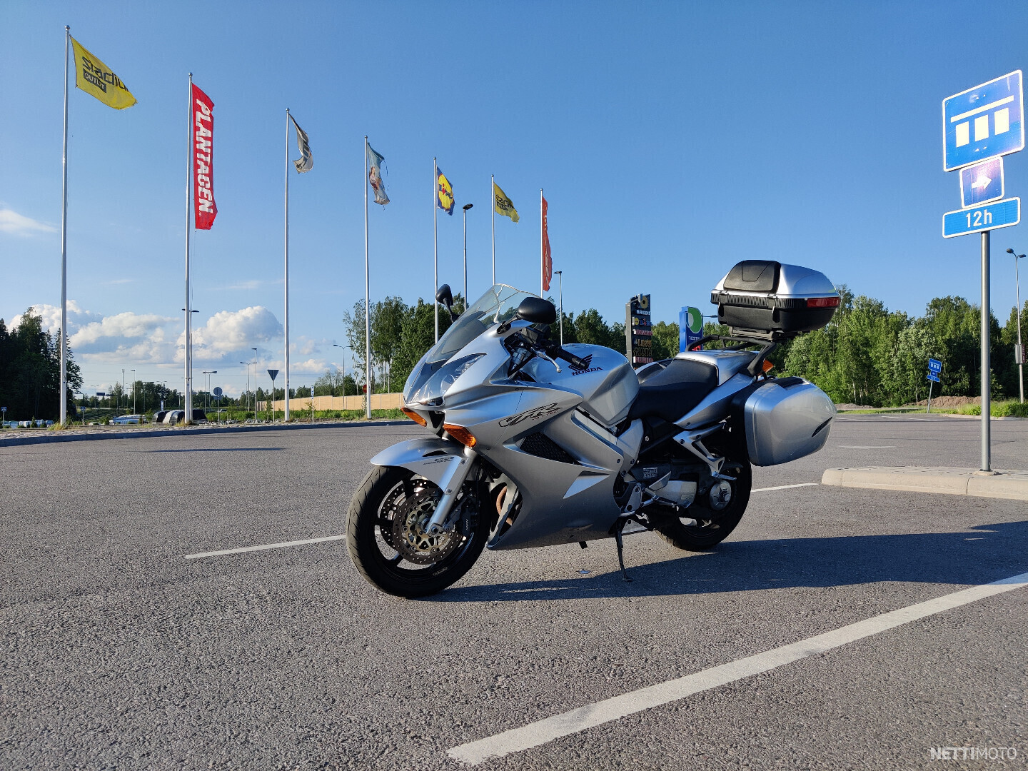 Honda VFR 800 VTEC 800 VTEC DUAL BRAKE 800 cm³ 2002 - Espoo - Motorcycle -  Nettimoto