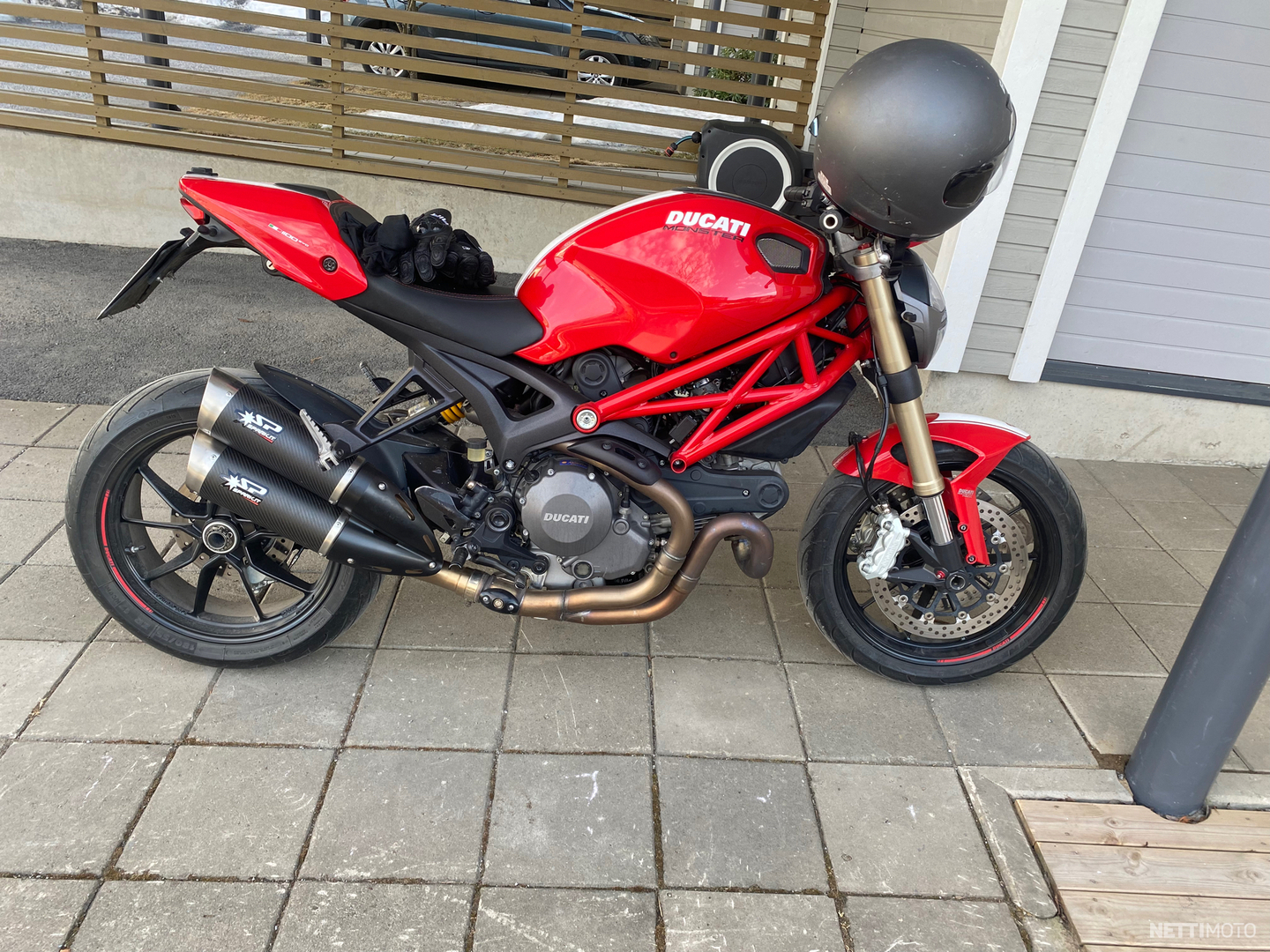 ducati monster 2022 evo