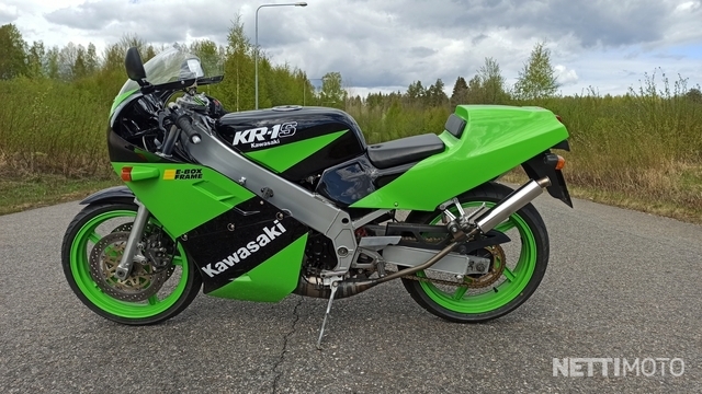 Лексус 1s 250