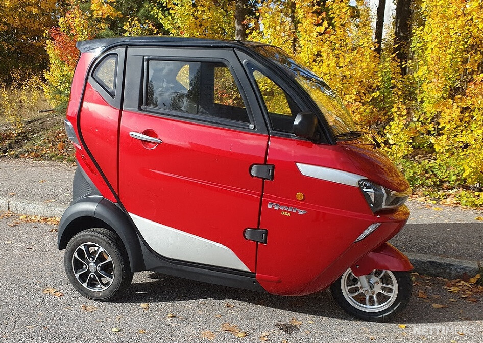 Rally USA 3000 Sähkömopoauto 3KW. Ilman ajokorttia! 2023 Pori Mopo