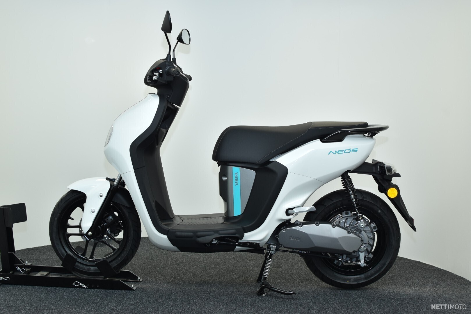 Yamaha Neons Sähköskootteri 2022 - Seinäjoki - Scooter - Nettimoto