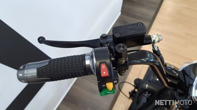 Kontio Motors Kruiser Sähköpotkulauta Premium Pack