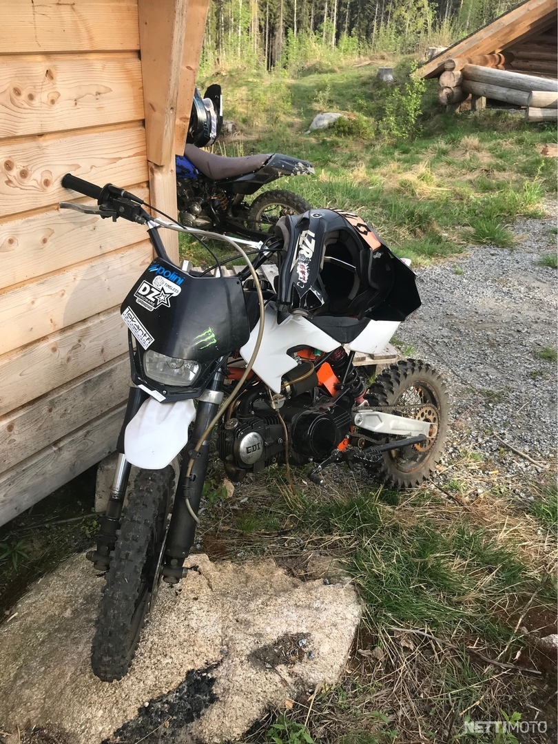 BSE - 125 125 cm³ 2021 - Jyväskylä - Motorcycle - Nettimoto