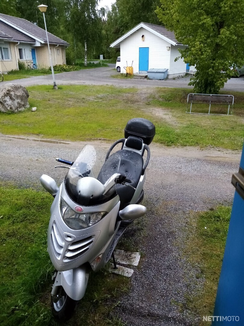 Kymco Grand Dink 250 250 cm³ 2002 - Jämsä - Skootteri - Nettimoto