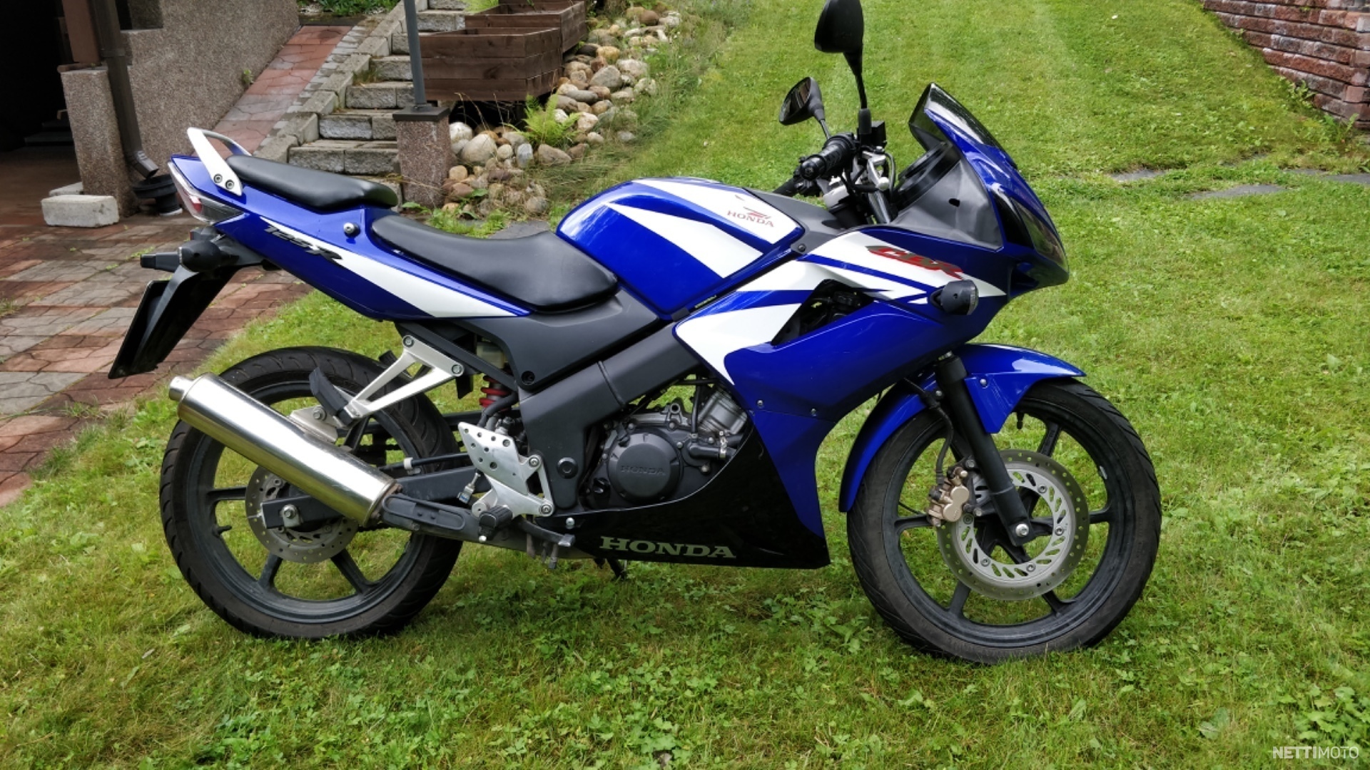 Honda CBR 125 R 125 cm³ 2008 - Joensuu - Moottoripyörä - Nettimoto