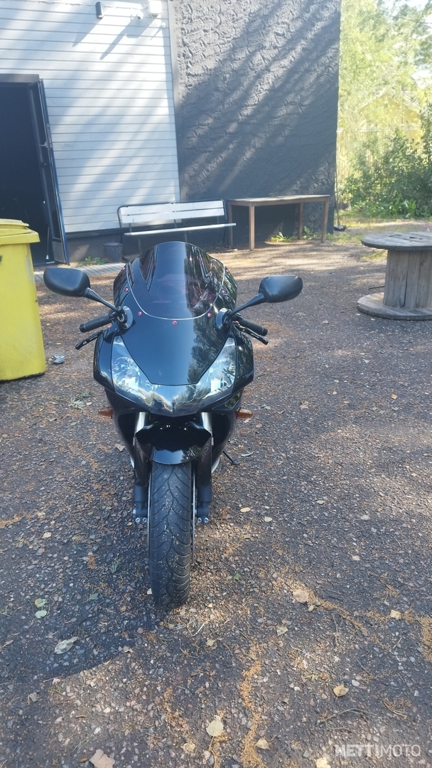 honda cbr 950