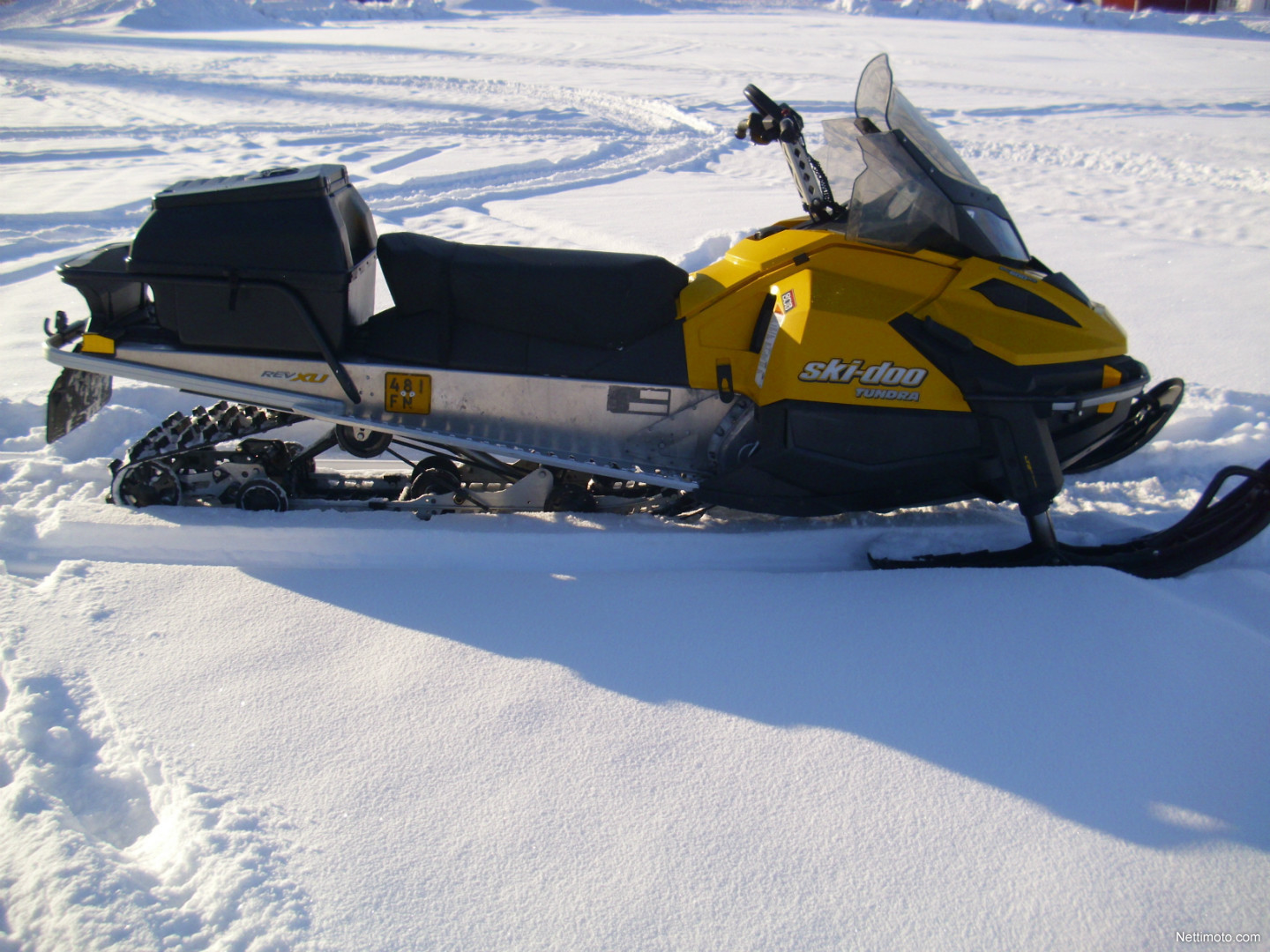 Купить снегоход скидо 600. Ski Doo Tundra 600 Ace. Ski-Doo Tundra lt 600 Ace. Снегоход BRP Tundra 600. BRP Ski-Doo Tundra 600.