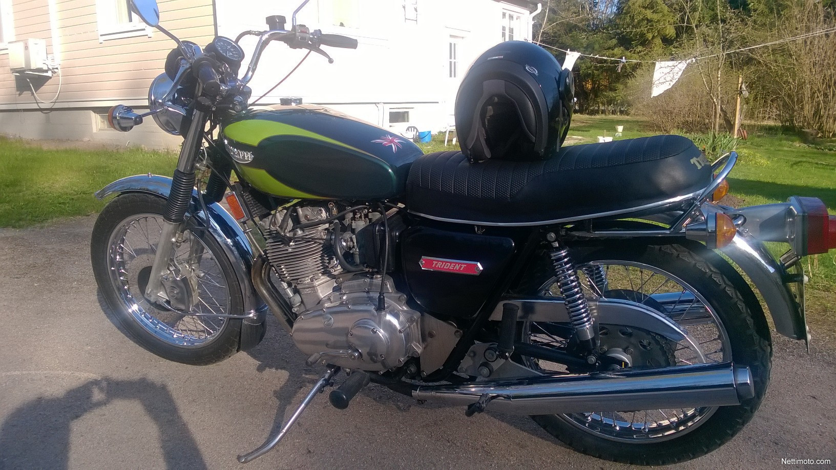 1976 triumph trident