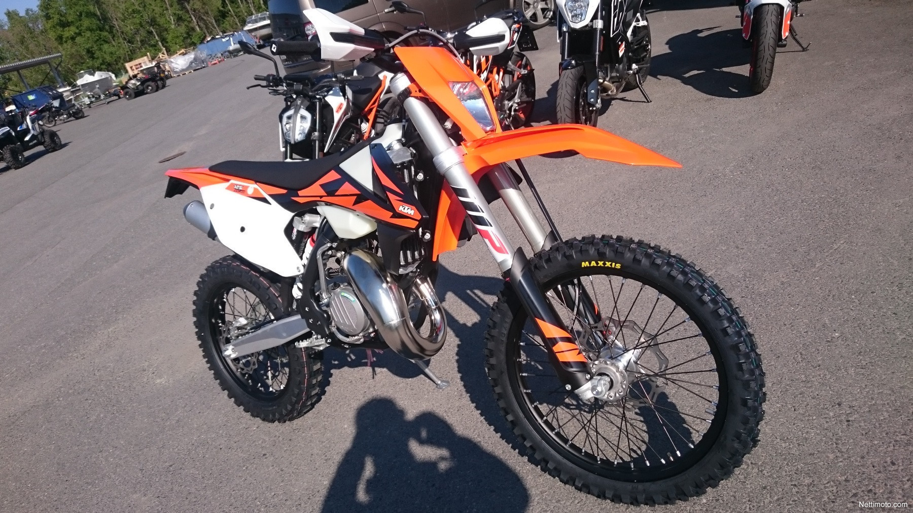 18 Ktm 125 Xc W Specs Images And Pricing