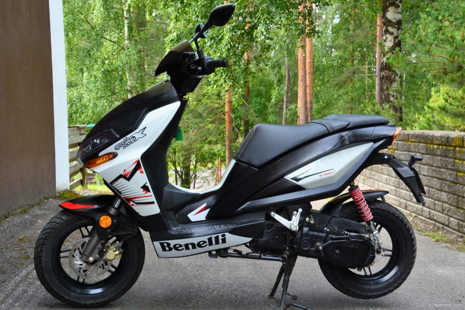 benelli-49x-50-cm-2014-heinola-skootteri-nettimoto