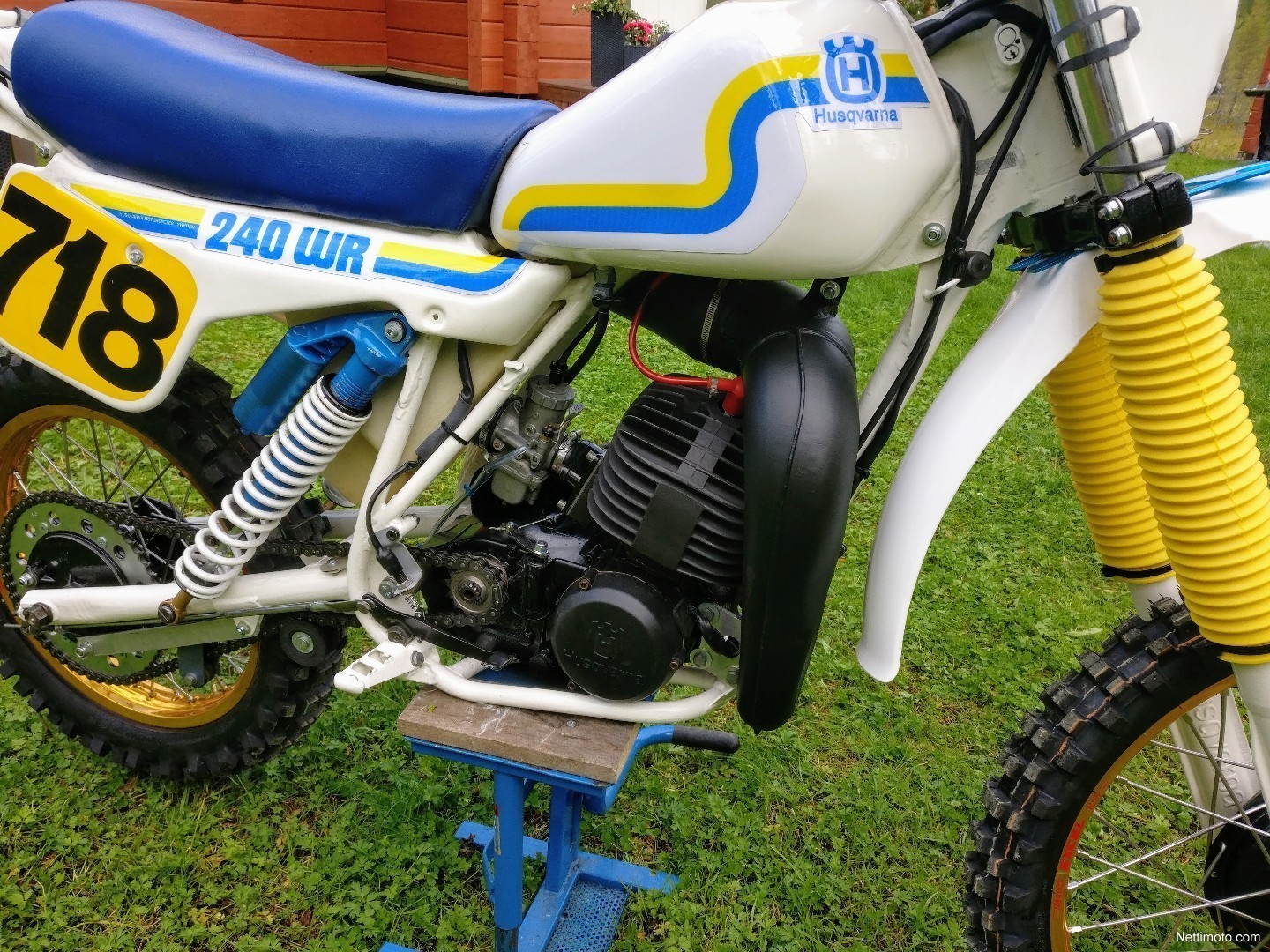 Husqvarna 250 швейная машина