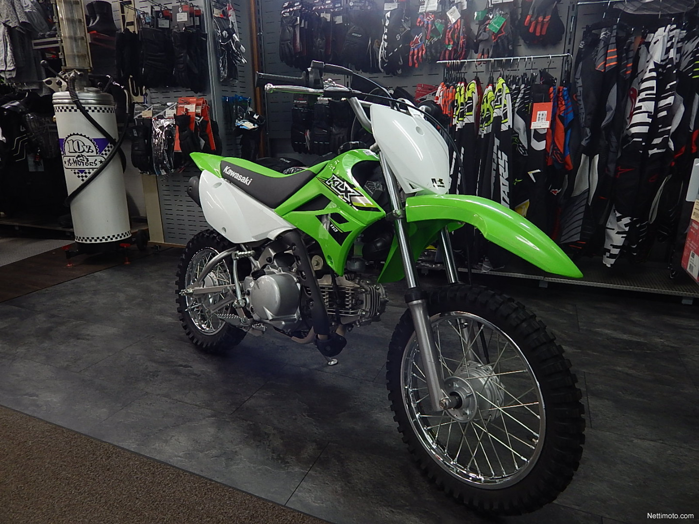 2017 klx110