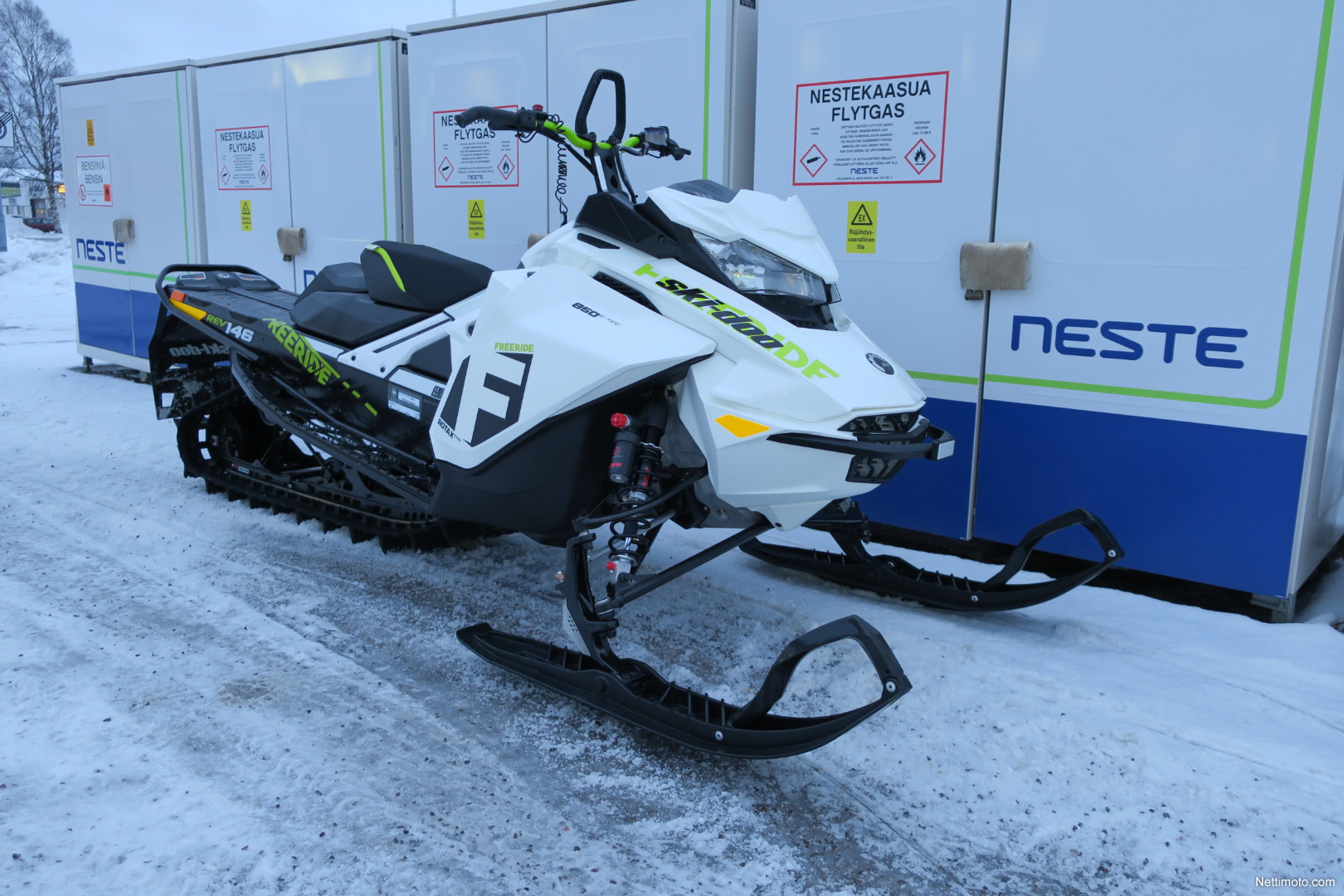 Продам снегоход на авито. Ski Doo Freeride 850. Ski Doo 146. BRP Ski-Doo Freeride 2016. Ski Doo Freeride 2016.