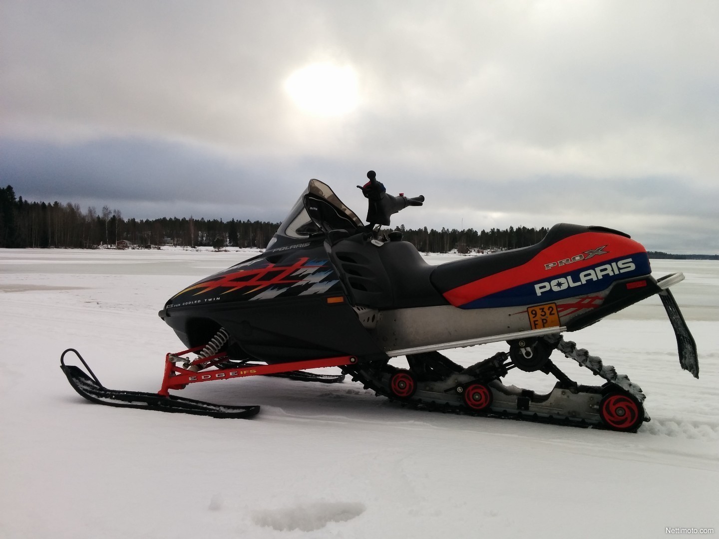 Enlarge image. Polaris 550 SuperSport