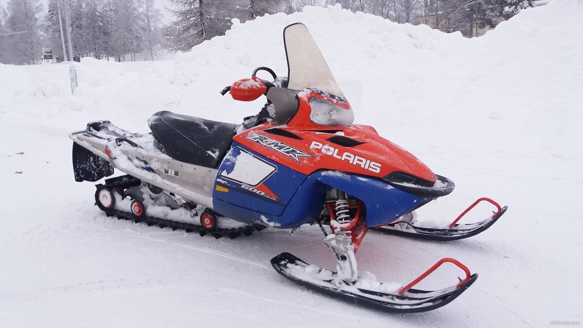 Polaris 600 RMK 144 Rahoitus järjestyy! 600 cm³ 2006 Ranua