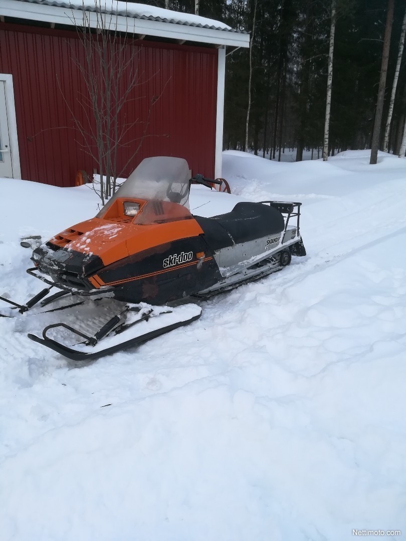 Enlarge image. Ski-Doo Skandic