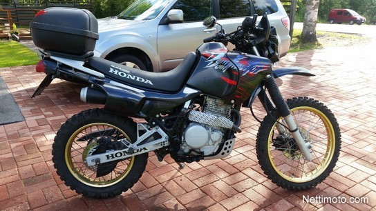 Honda NX 650 Dominator 650 cm³ 1994 - Suomussalmi ...