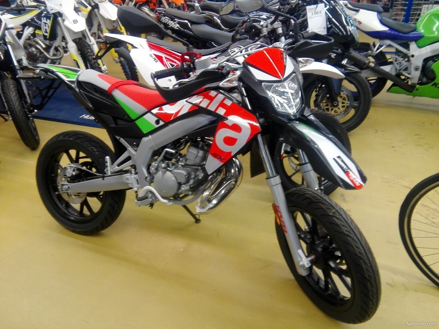 Aprilia SX 50 SM LIMITED EDITION 50 cm³ 2017 Outokumpu Mopo Nettimoto