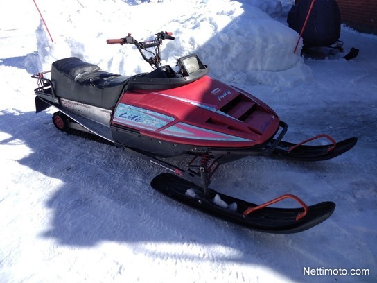 Polaris Indy 340 Lite gt 350 cm³ 1992 - Rovaniemi - Snow Mobile - Nettimoto