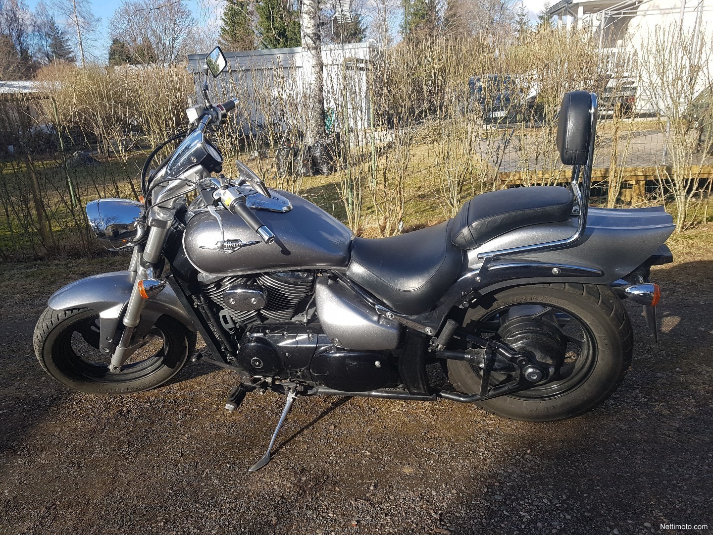 Suzuki intruder 2006