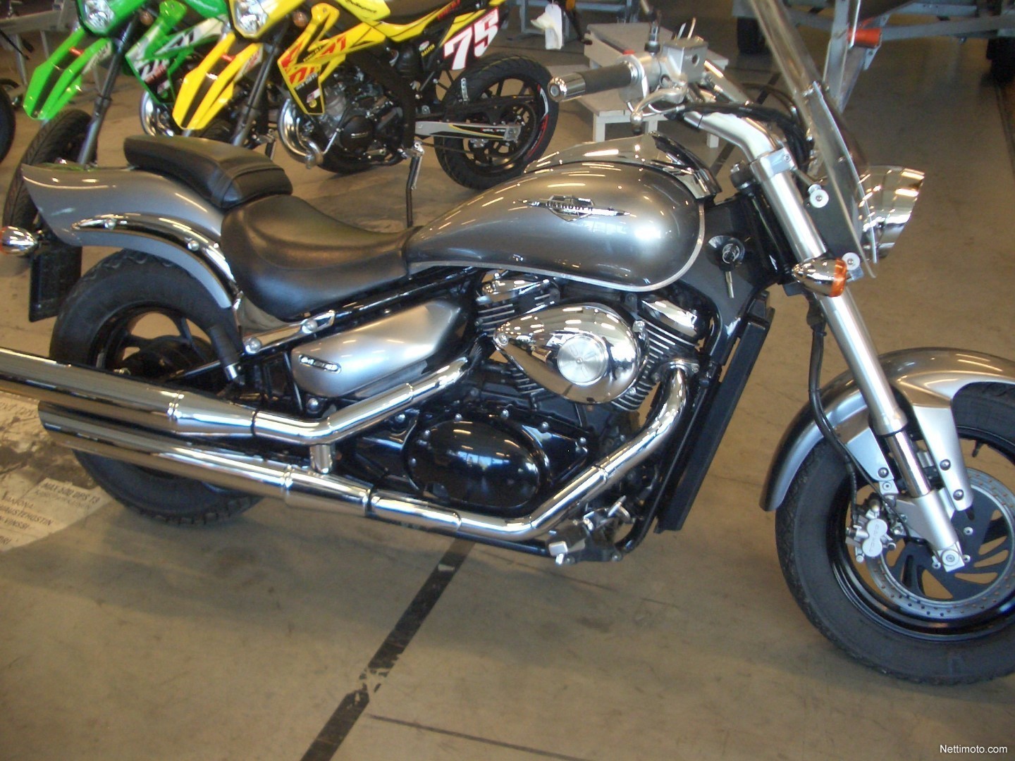 Suzuki intruder 2006