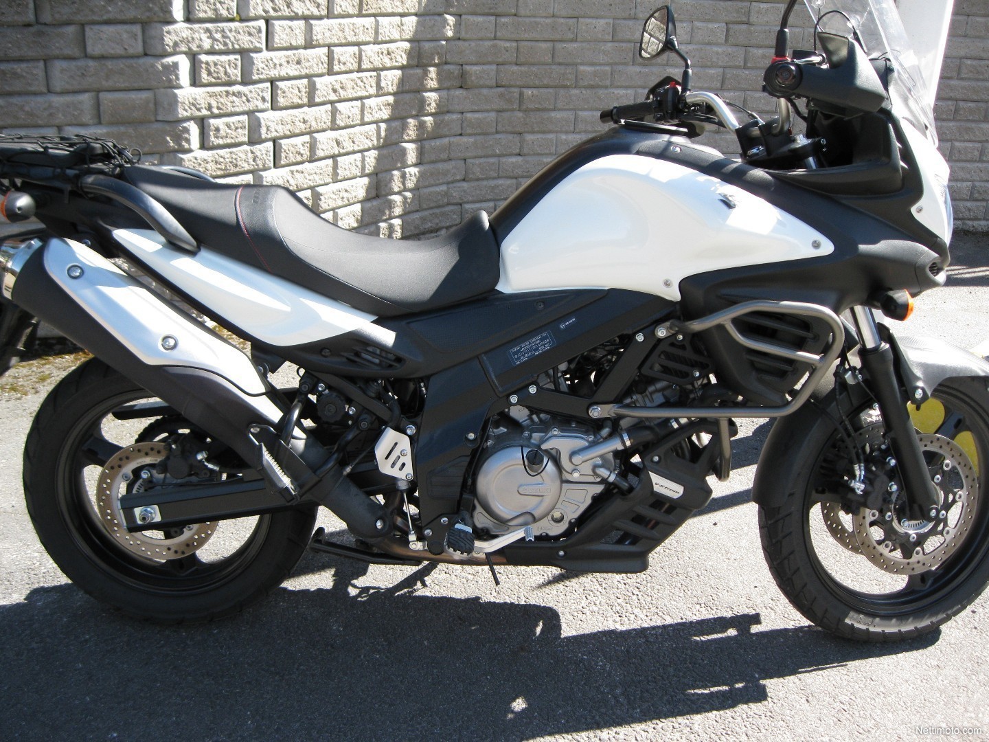 Suzuki DL 650 V-Strom 650 cm³ 2014 - Raisio ...