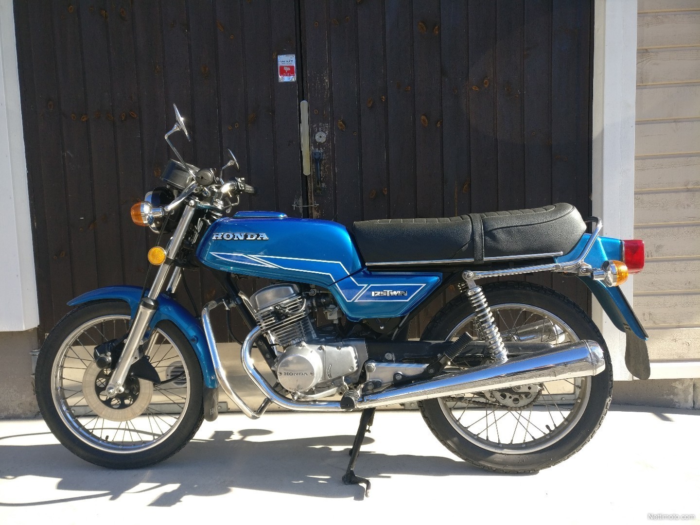 Honda cb 125t