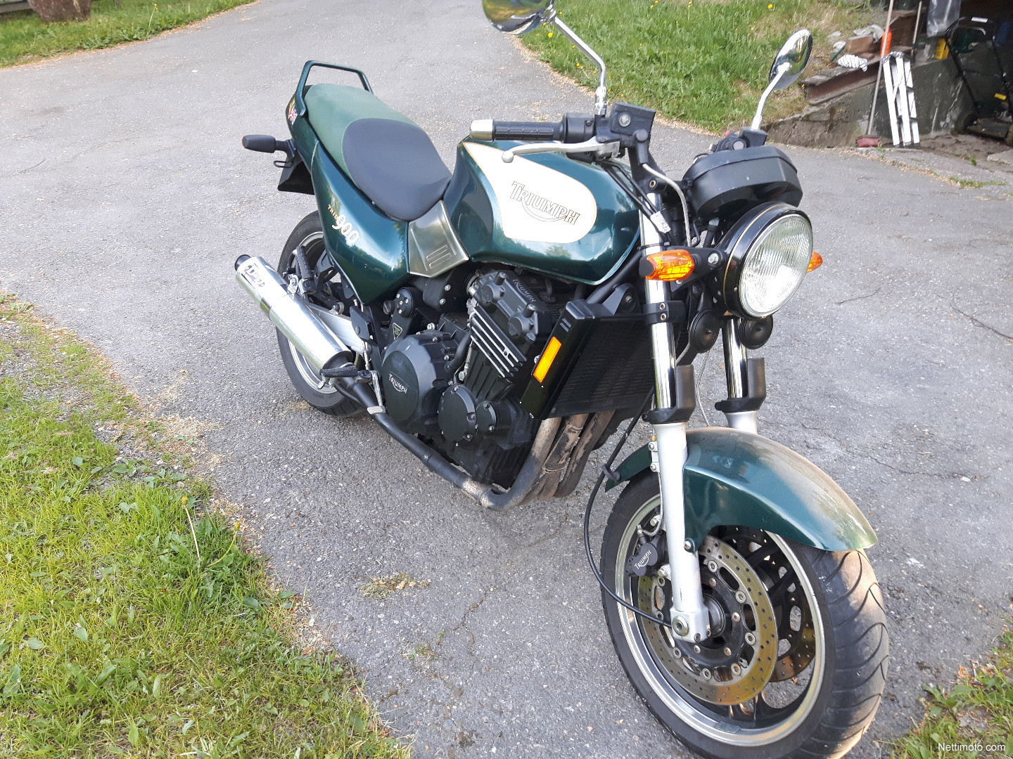 1993 triumph trident