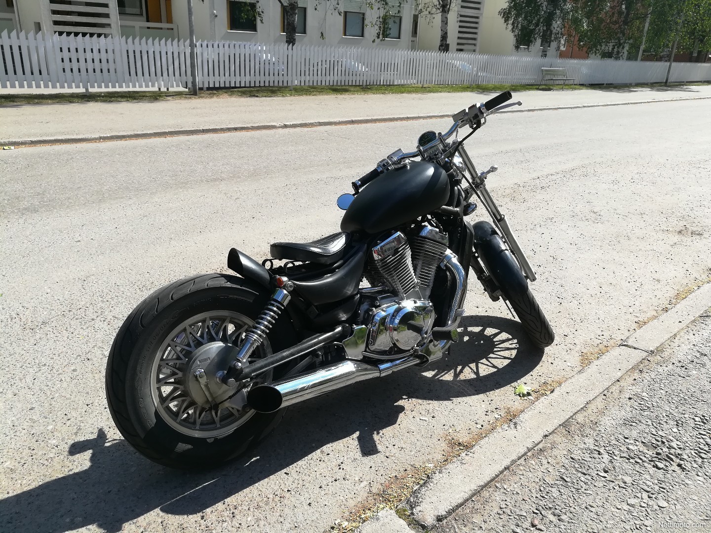 1986 suzuki intruder 700 bobber