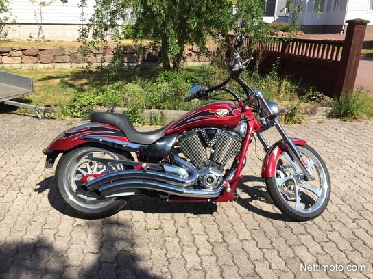 Victory Jackpot 106 c. i. Freedom v-twin 1 700 cm³ 2010 ...