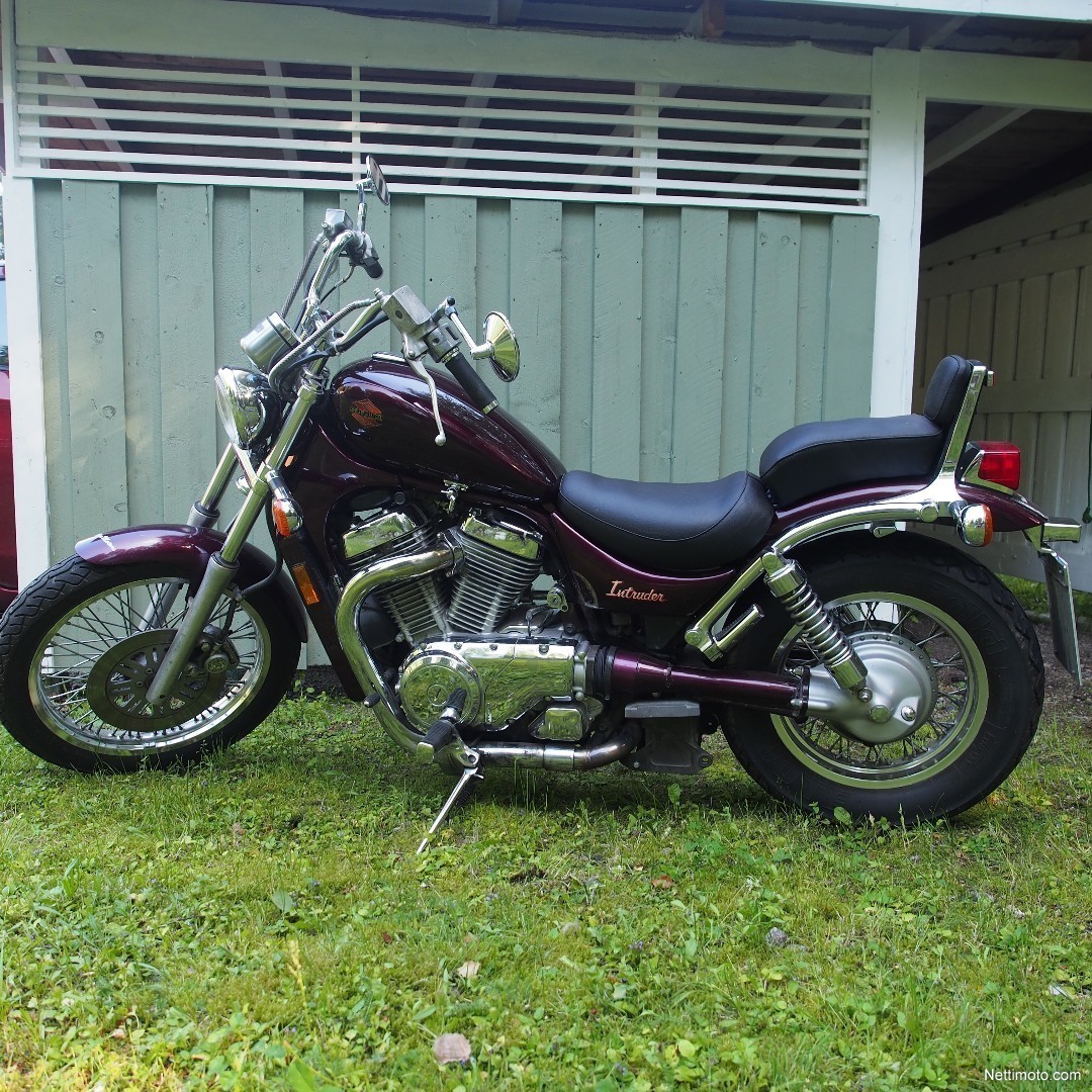 Suzuki Intruder 700 cm³ 1987 Vihti Moottoripyörä Nettimoto