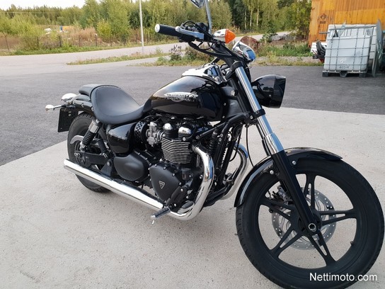 Arvostelut Motosta Triumph Speedmaster Arvostelut Kokemuksia