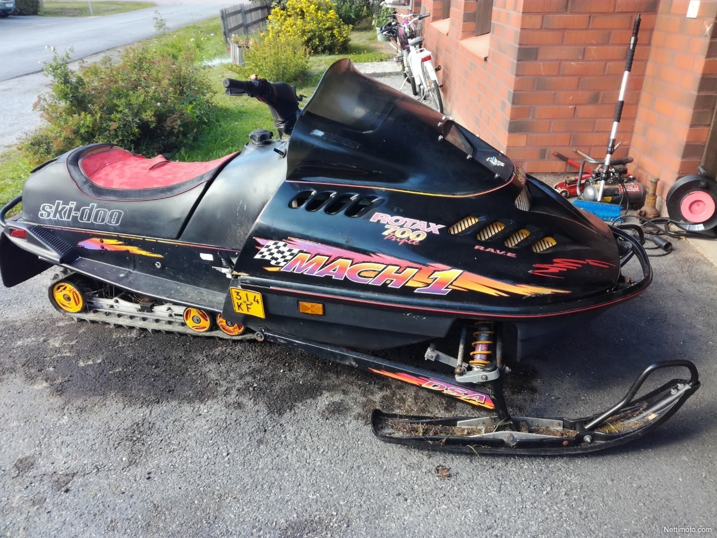 SkiDoo Mach 1 700 cm³ 1997 Turku Moottorikelkka Nettimoto