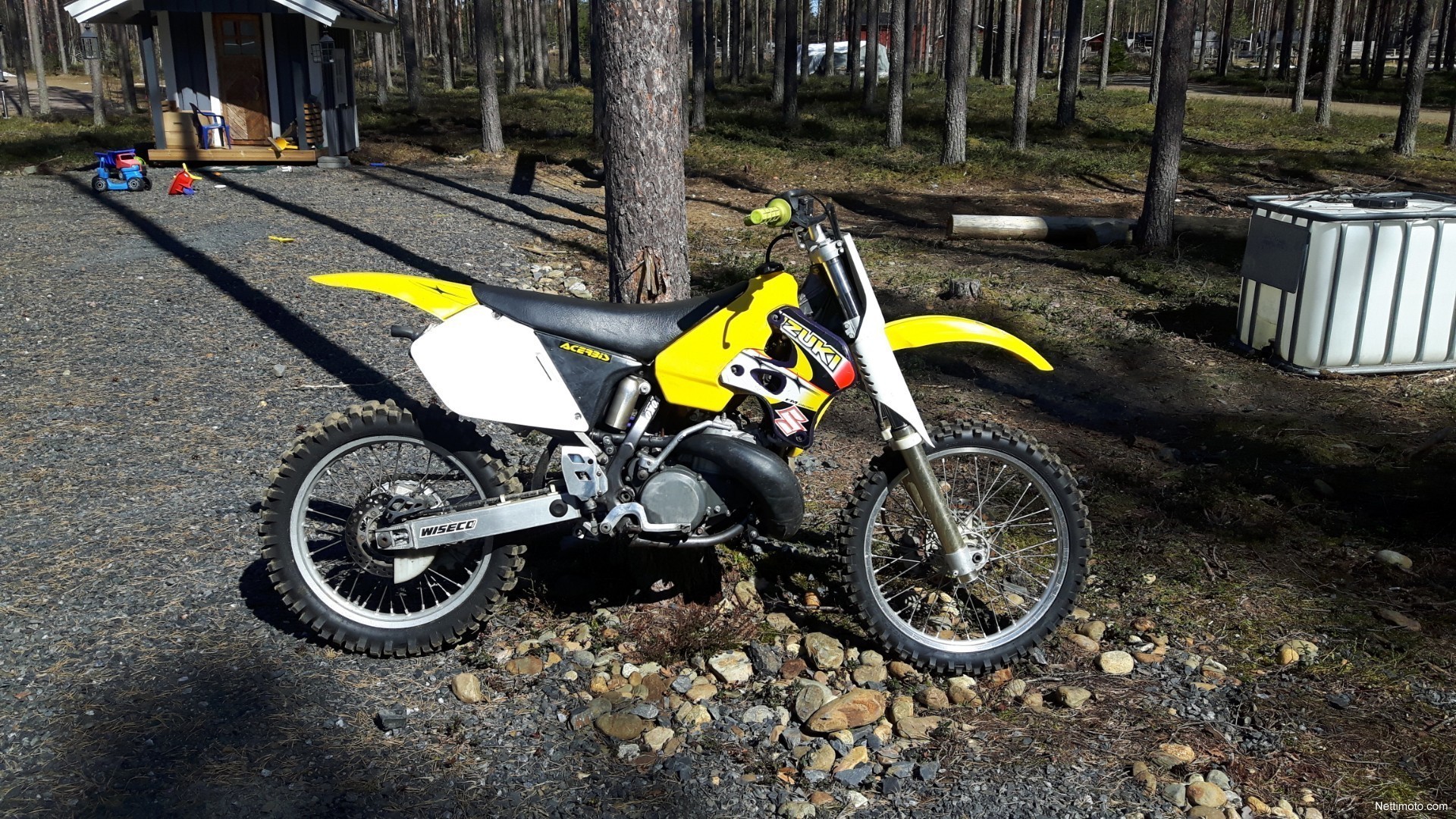 Suzuki RM 250 250 cm³ 2000 Joensuu Moottoripyörä Nettimoto