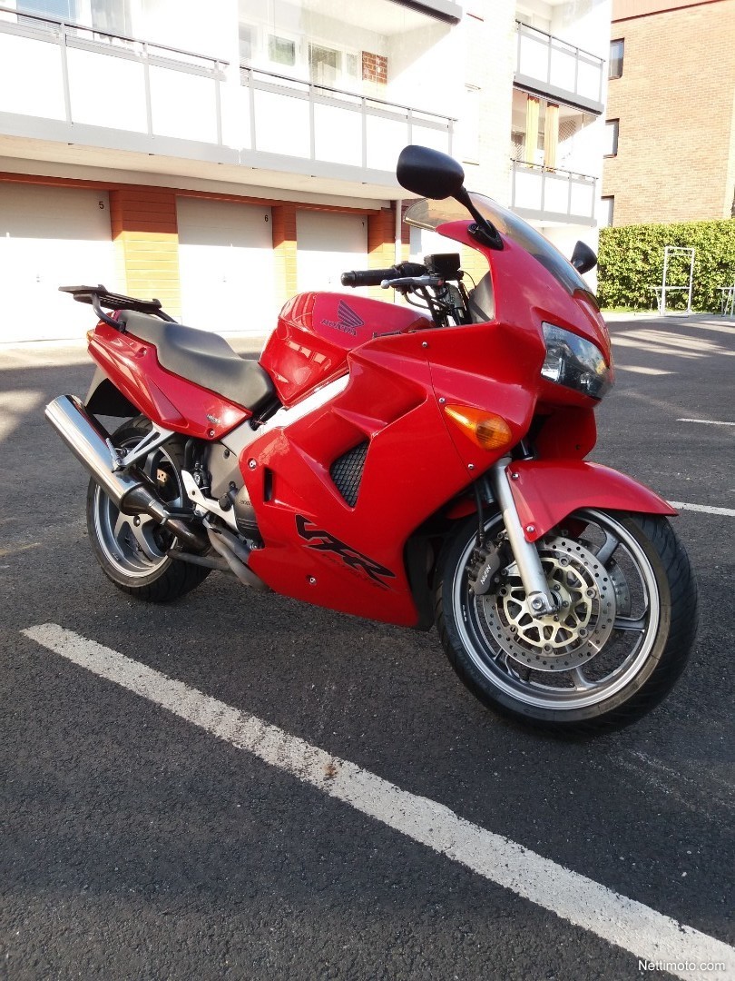 Honda vfr 800 2001