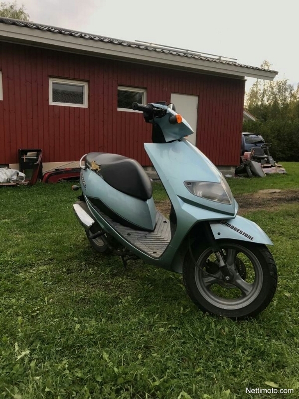 Suzuki Estilete 50 cm³ 2001 - Iisalmi - Scooter - Nettimoto