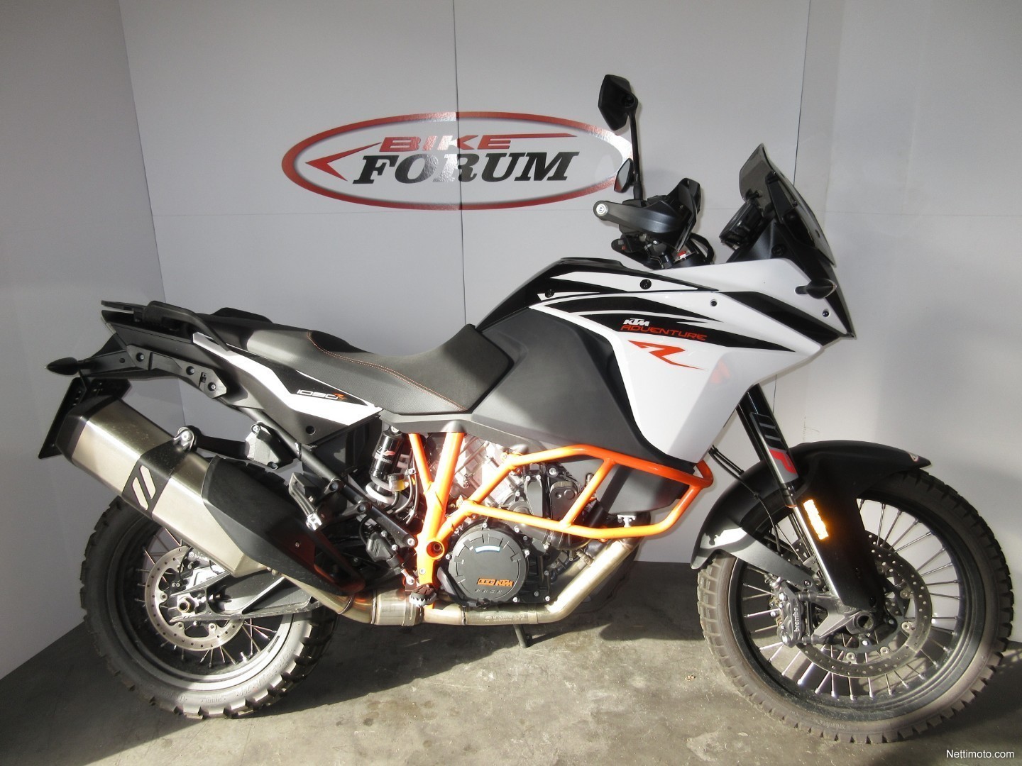 ktm 1090 r 2018