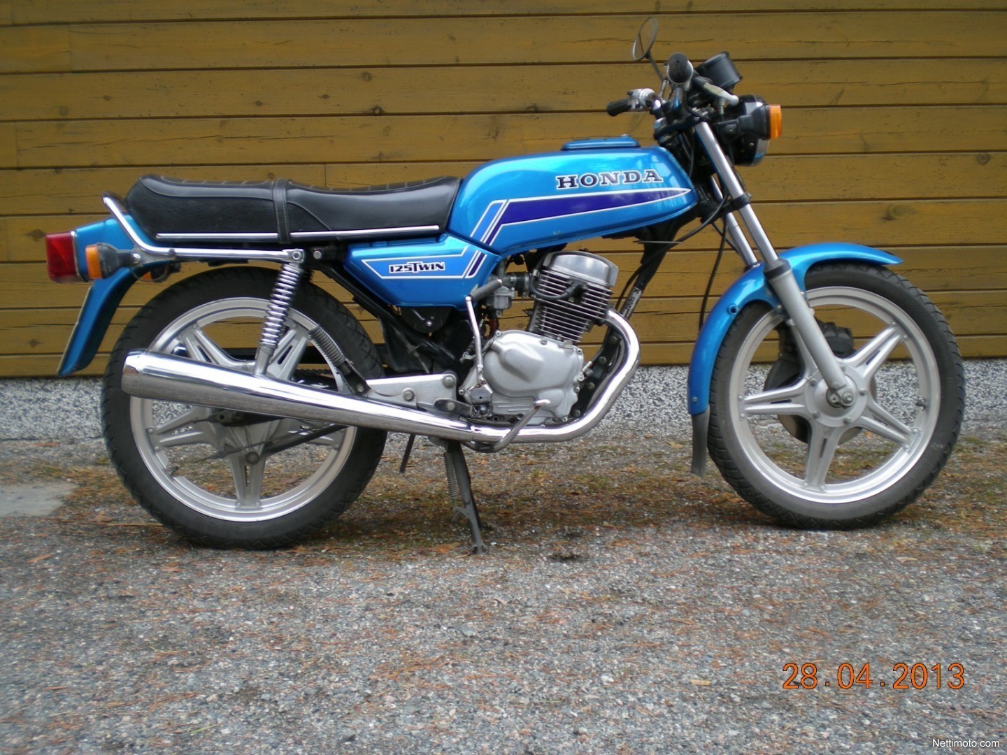 Honda cb 125t