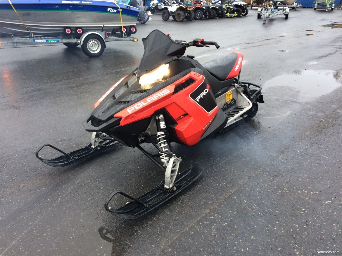Polaris Rush 800 PRO R Rahoitus esim. 50kk. 0 korko ja kelkka heti