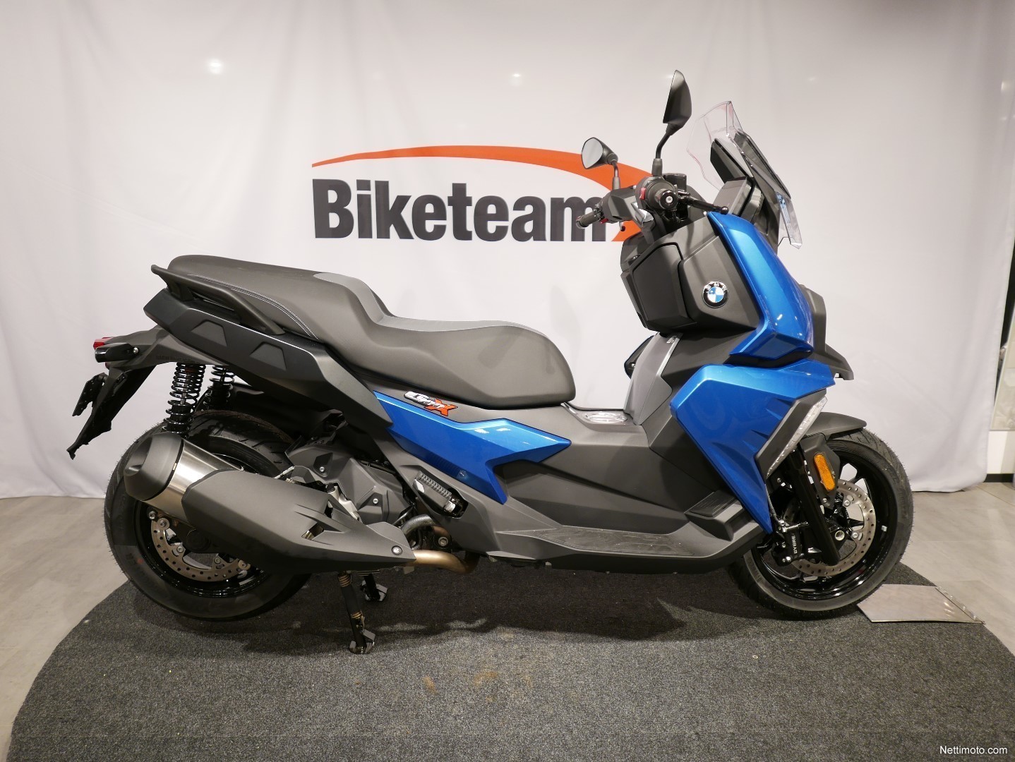 Скутер bmw c 400