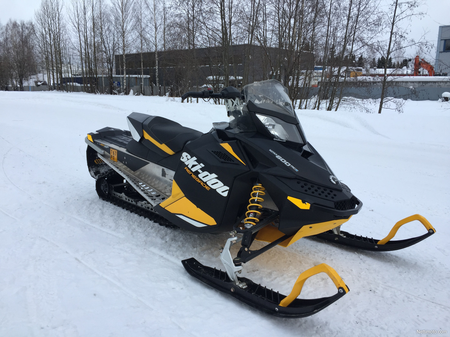 Ski-Doo Renegade 600 ACE 4T -137 600 cm³ 2012 - Kuopio - Snow Mobile ...