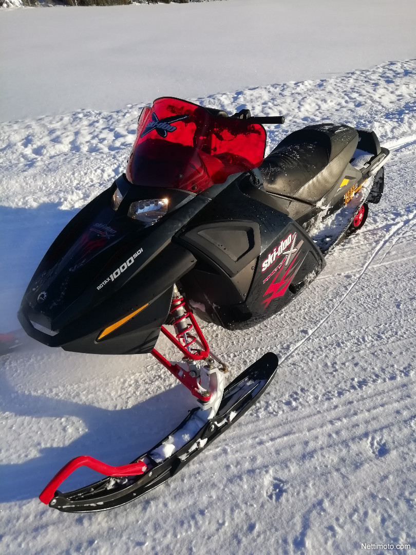 ski-doo-mach-z-mach-z-1000-sdi-1-000-cm-2007-uusikaupunki