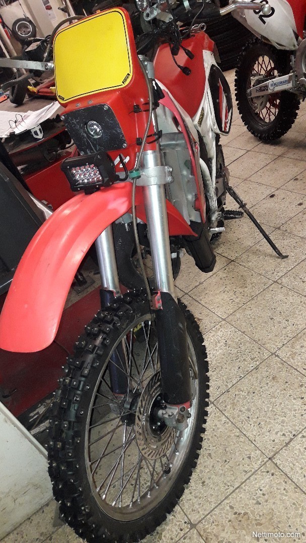 Honda CR 125 R 1992 125 cm³ 1992 - Savonlinna - Moottoripyörä - Nettimoto