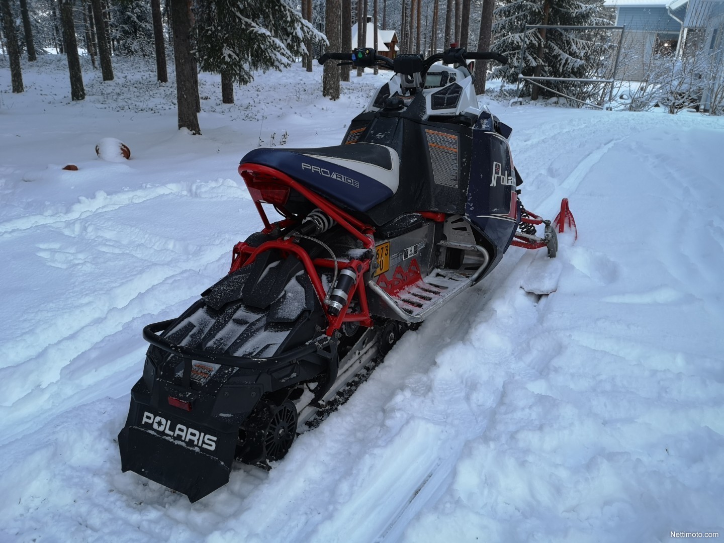 Polaris Rush ProR 800 Retro 800 cm³ 2011 Rovaniemi Moottorikelkka