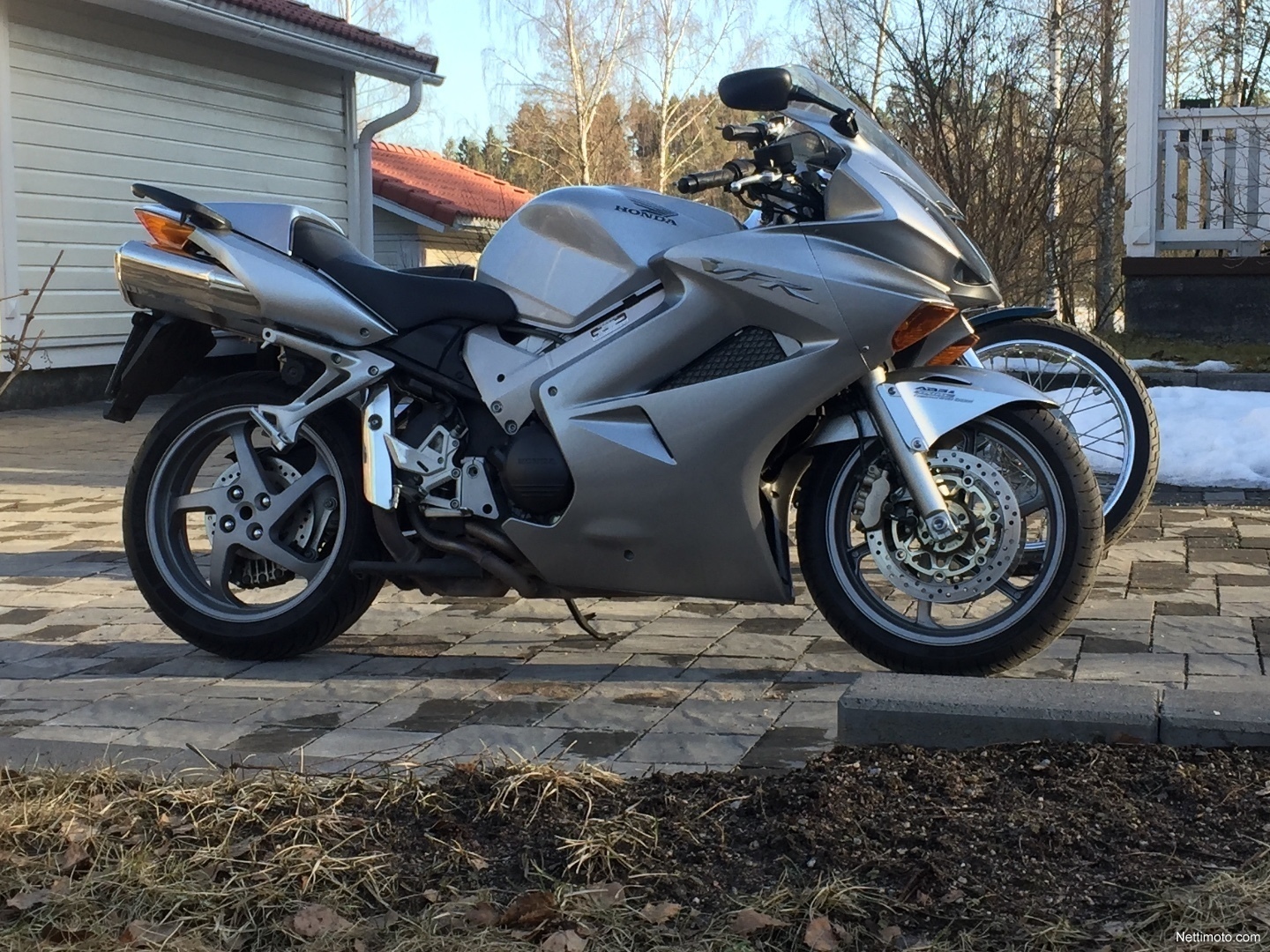 Honda Vfr Vtec Abs Cm Lohja Moottoripy R Nettimoto