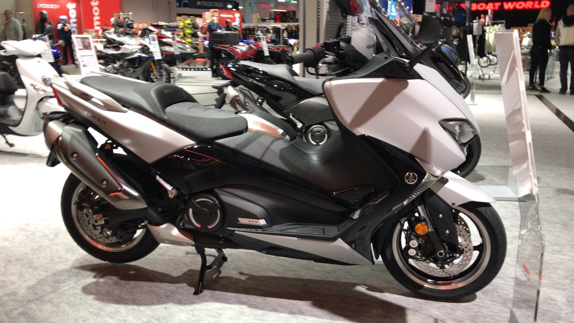 Yamaha TMAX 2019