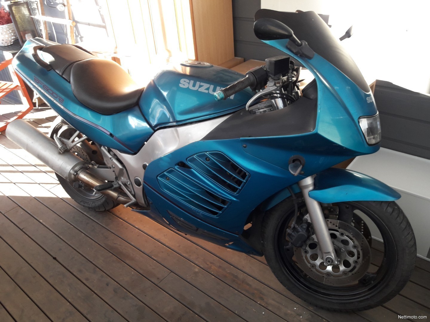 Suzuki rf 600r