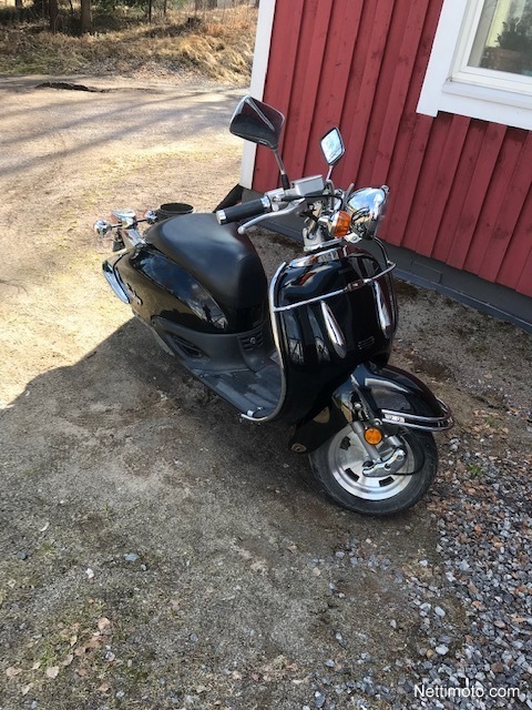 Honda shadow srx50