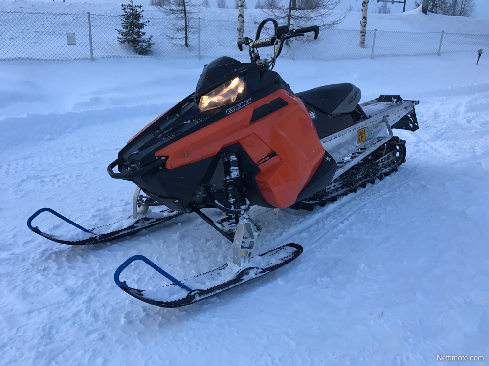 Polaris 800 RMK Assault 155 800 cm³ 2013 - Kemijärvi - Snow Mobile