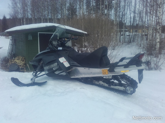 Ski doo lisäpenkki